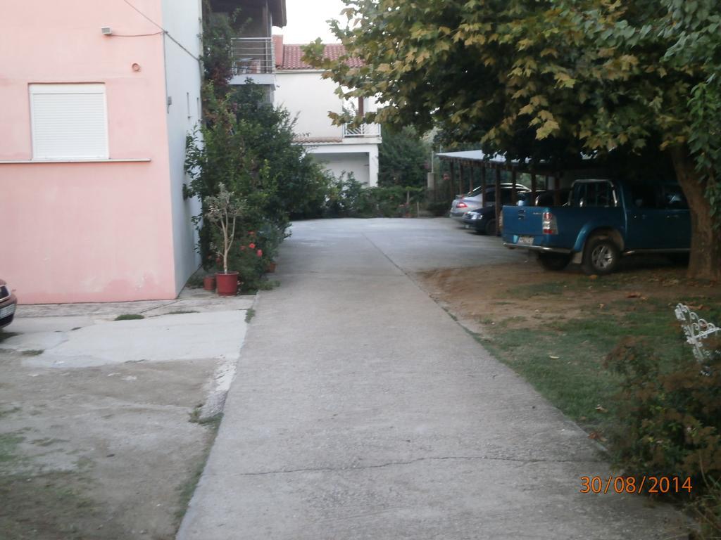 Ioannis Avrades Apartments Agiakampos  Exteriér fotografie