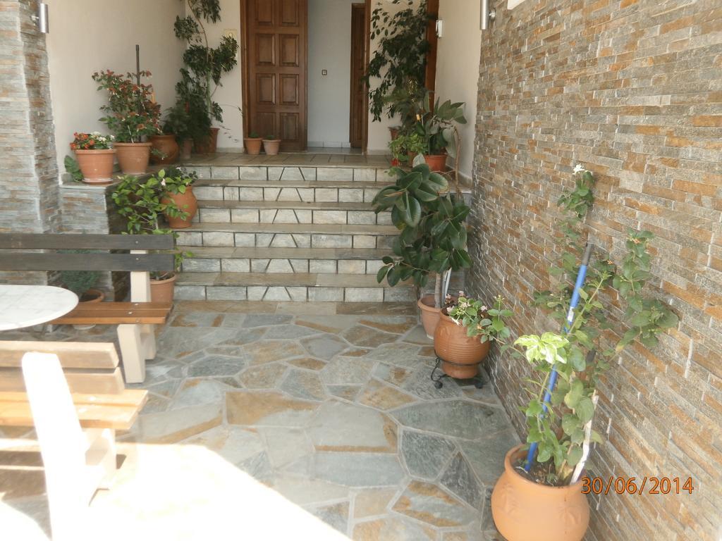 Ioannis Avrades Apartments Agiakampos  Exteriér fotografie