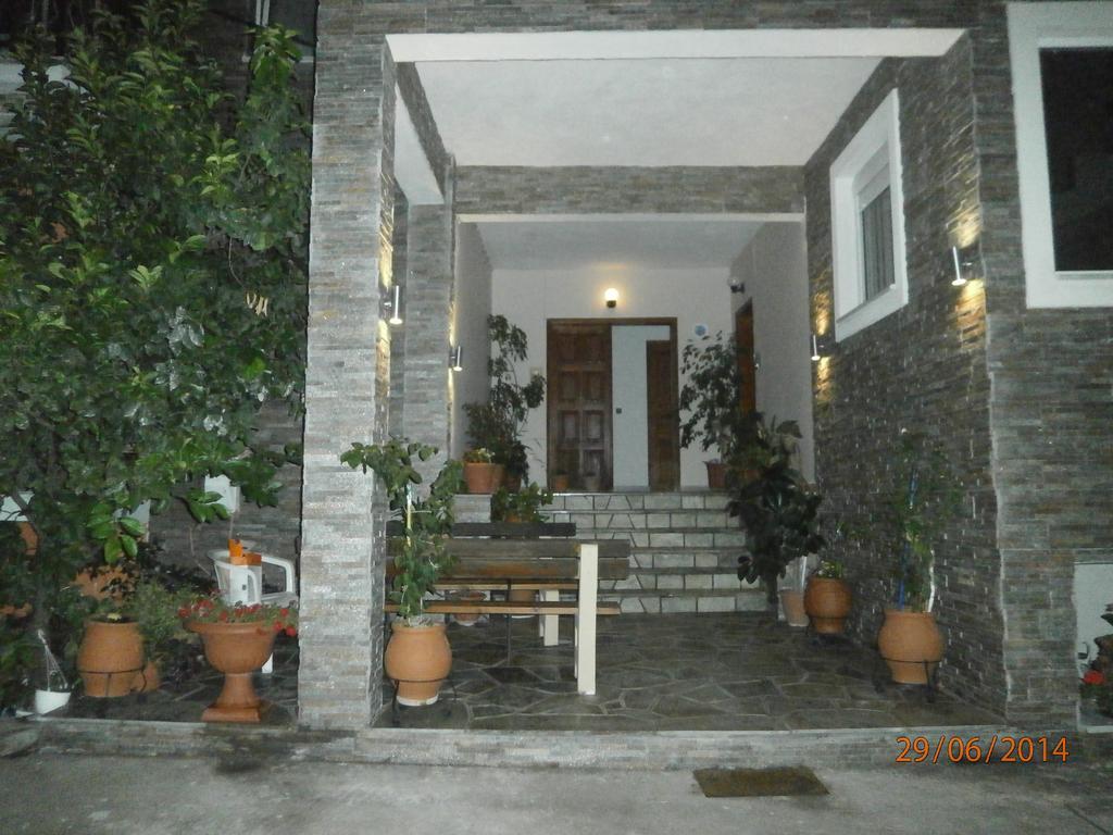 Ioannis Avrades Apartments Agiakampos  Exteriér fotografie