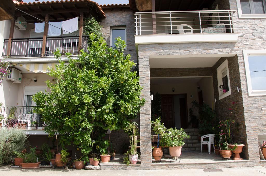 Ioannis Avrades Apartments Agiakampos  Exteriér fotografie