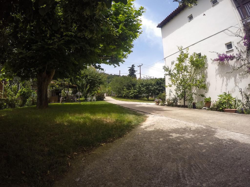 Ioannis Avrades Apartments Agiakampos  Exteriér fotografie