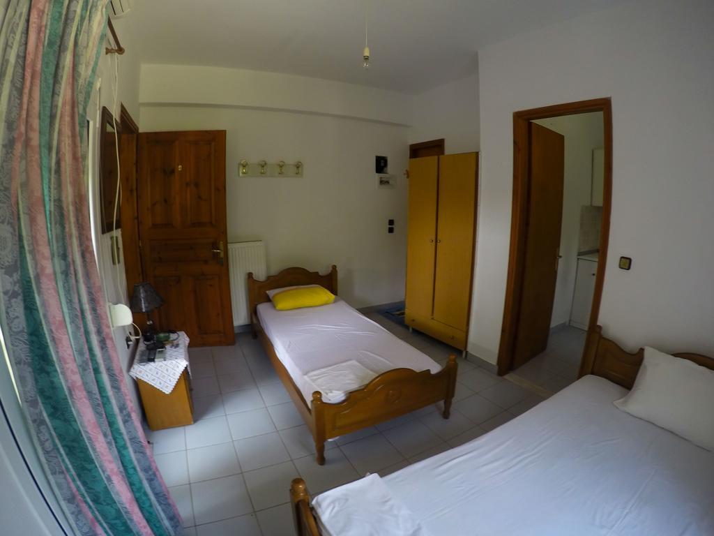 Ioannis Avrades Apartments Agiakampos  Exteriér fotografie