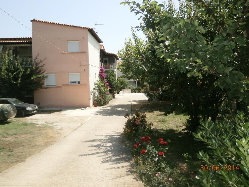 Ioannis Avrades Apartments Agiakampos  Exteriér fotografie
